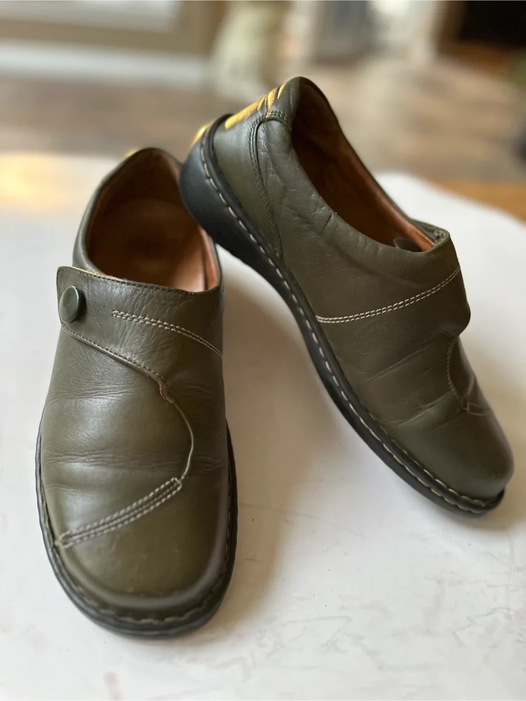Josef Seibel Leather  Shoes - Olive Green Size EUR 40/ US 9-9.5 image indicator(2)