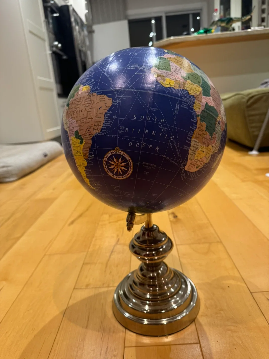 Desktop World Globe image indicator(2)