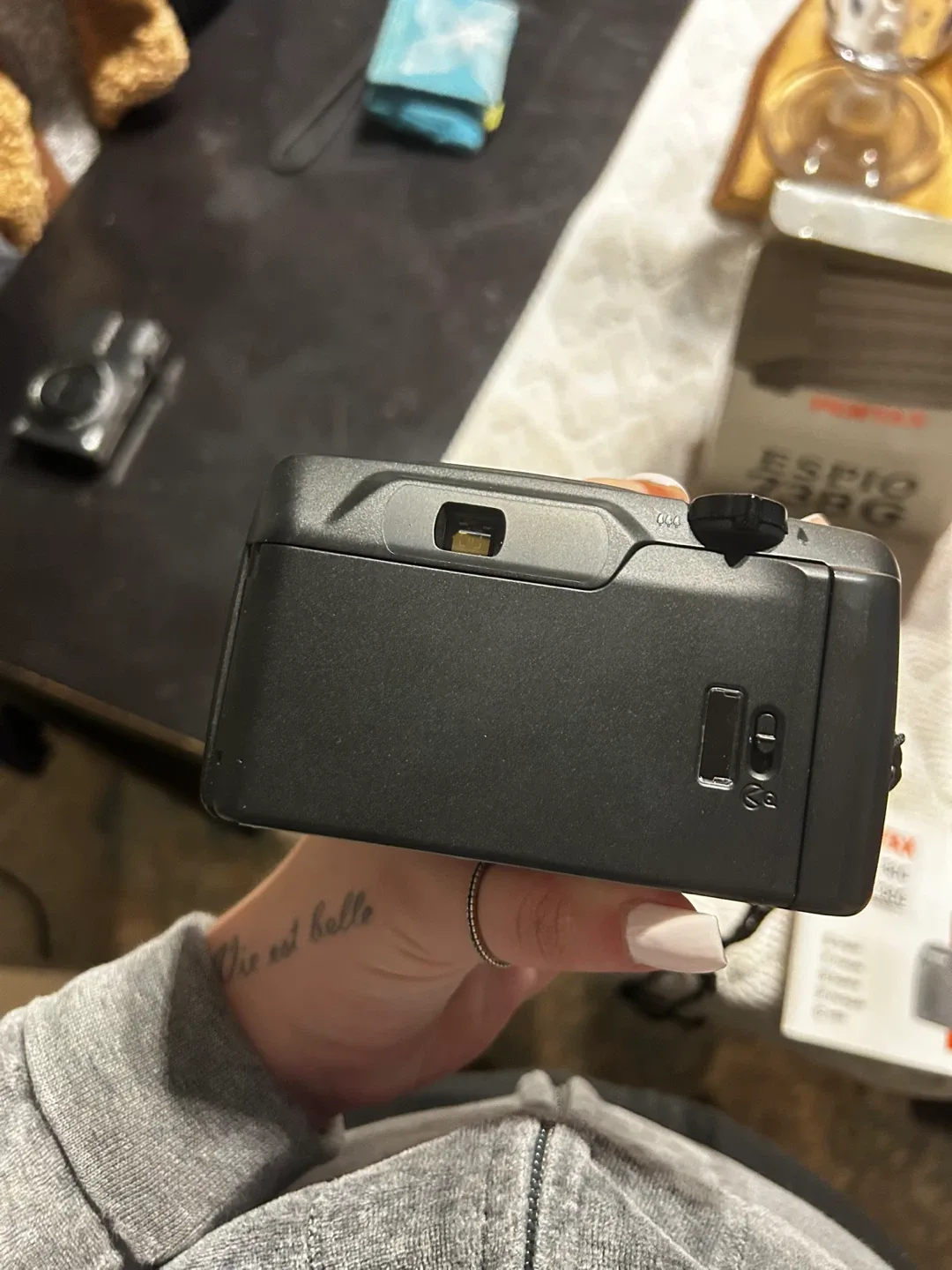 Pentax Espio 738G Film Camera with Box image indicator(5)