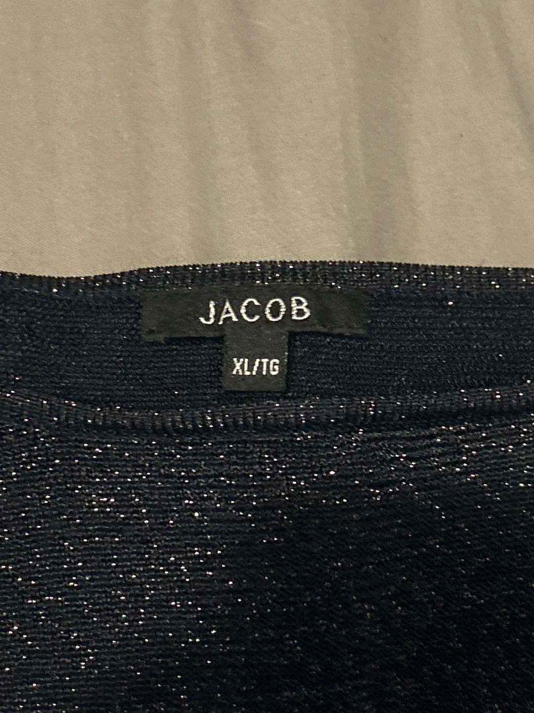 Jacob XL/TG Sparkly Long Sleeve Top image indicator(2)