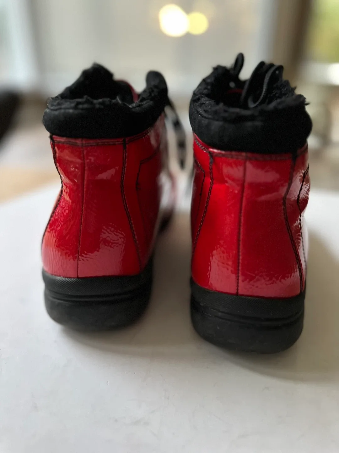 Wanderlust Red Winter Boots - Size 8 image indicator(6)