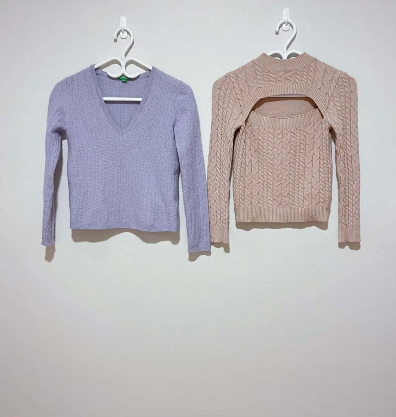 Women’s United Colors of Benetton Lavender Sweaters-Size S thumbnail