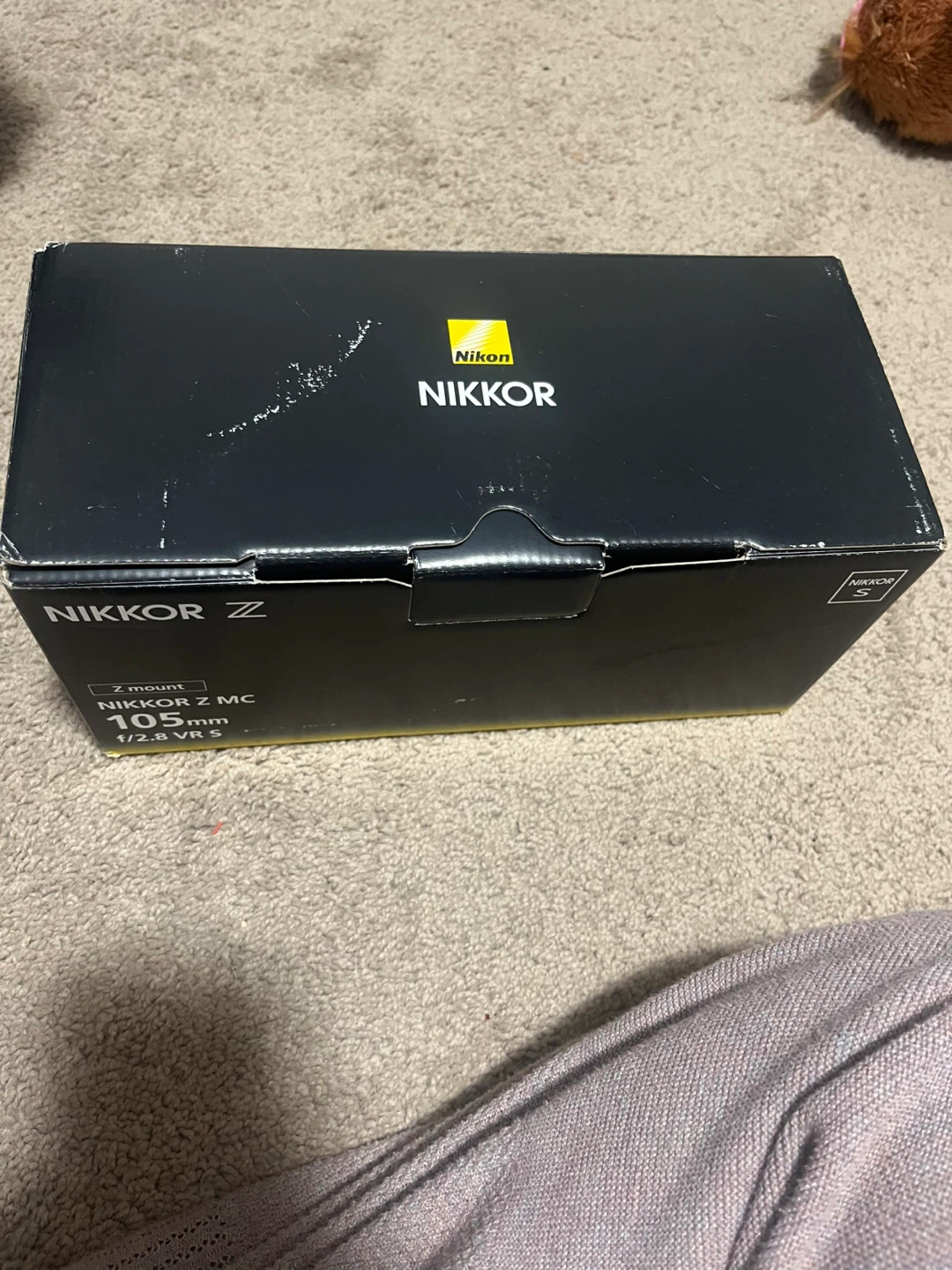 Nikon Nikkor Z MC 105mm f/2.8 VR S Macro Lens - Like New!