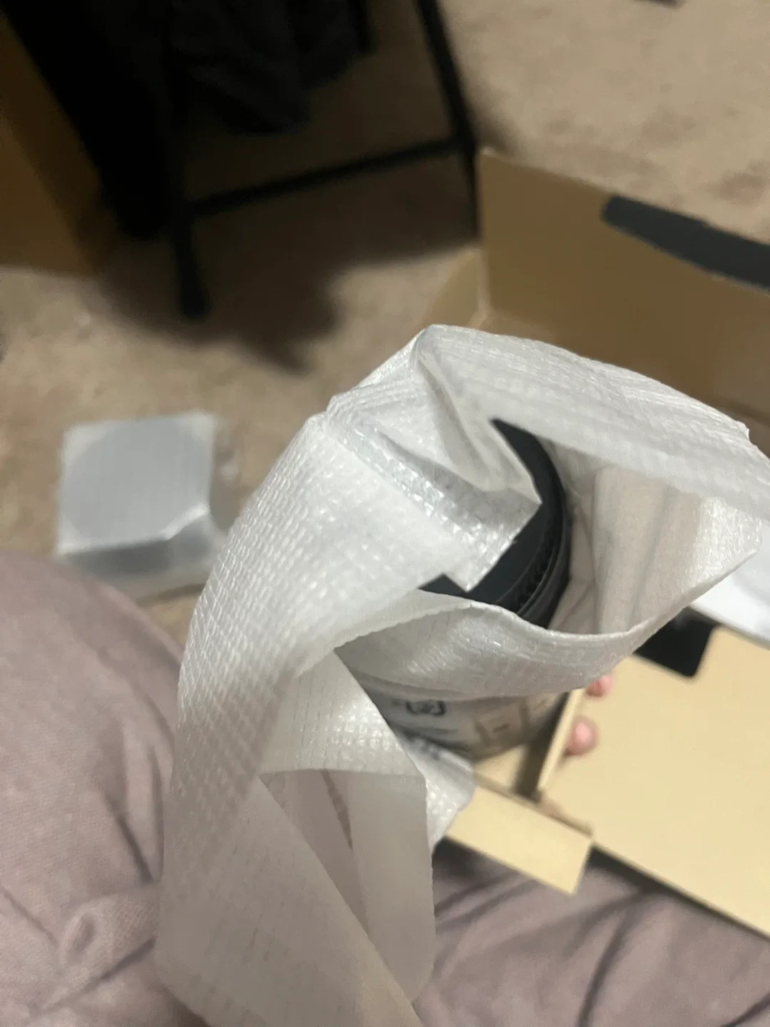 Nikon Nikkor Z MC 105mm f/2.8 VR S Macro Lens - Like New! image indicator(7)