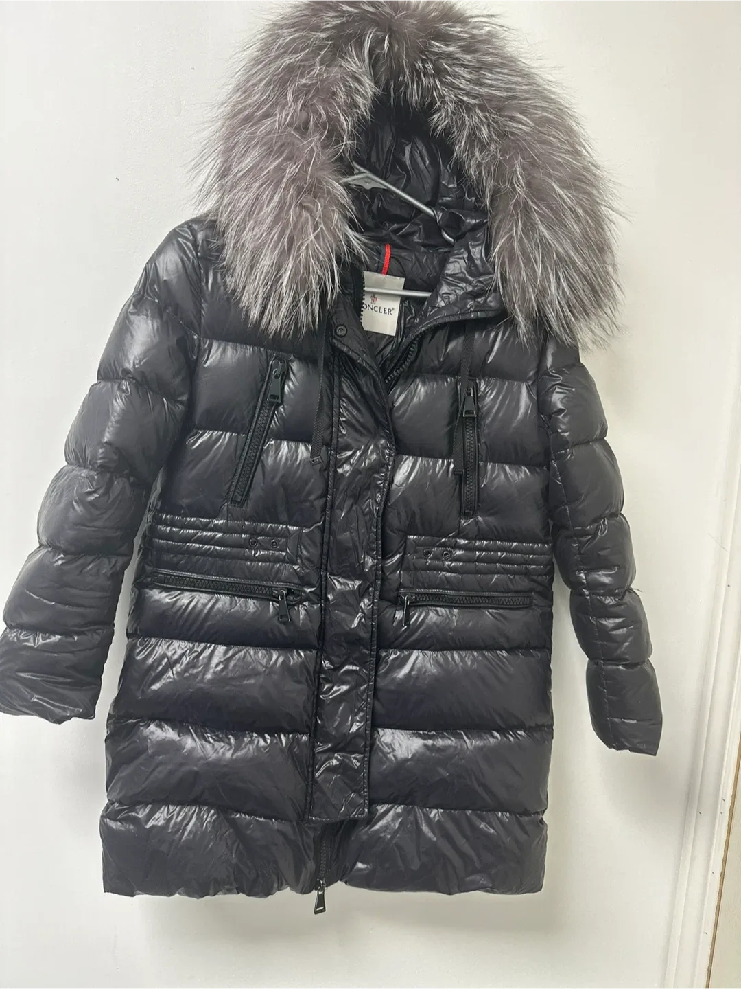 Moncler Black Down Puffer Jacket image indicator(5)