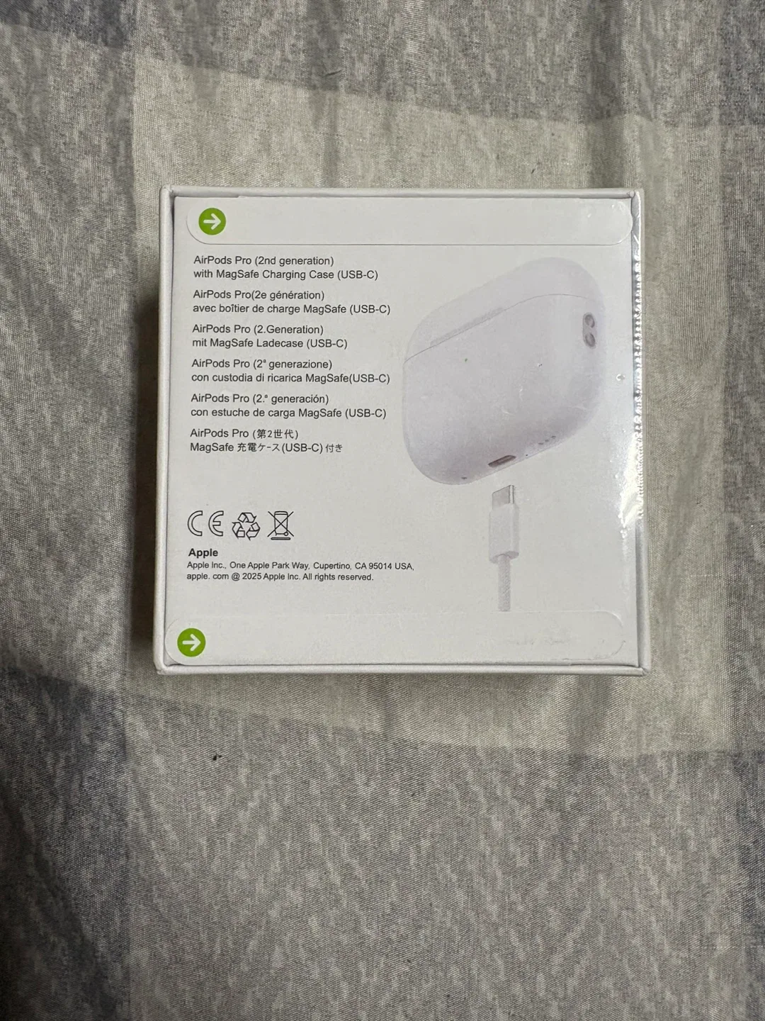 New Apple AirPods Pro (2nd Generation) image indicator(2)