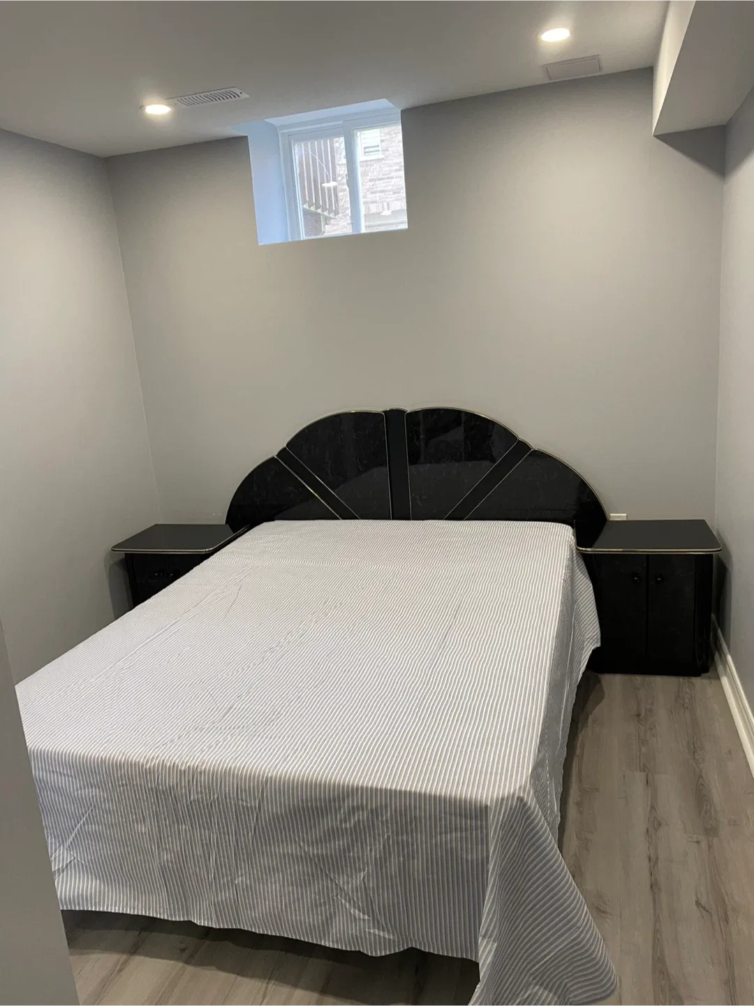 Legal 2bed/1bath basment for rent image indicator(3)