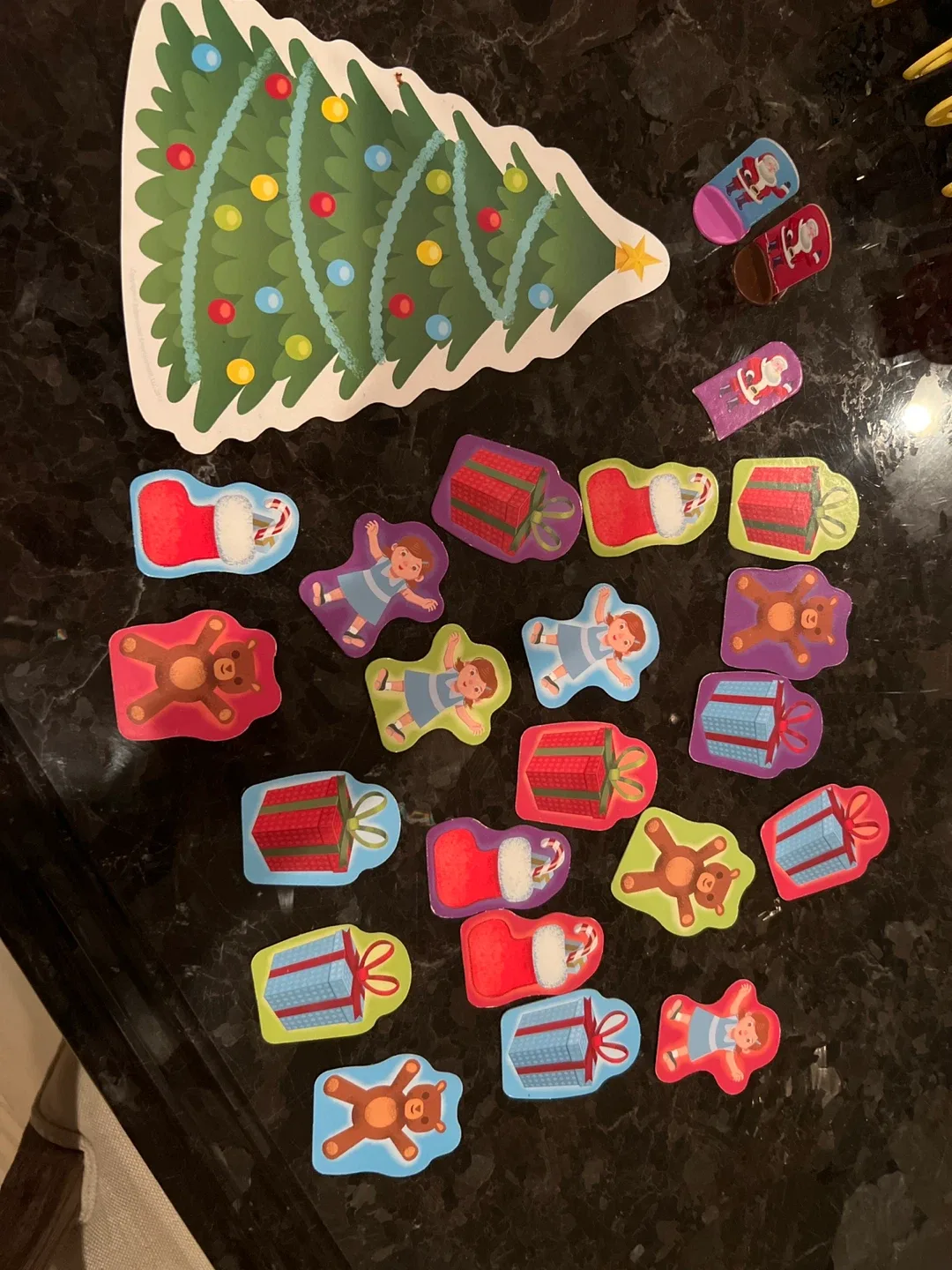 Zobmondo!! The Santa Claus Game image indicator(4)