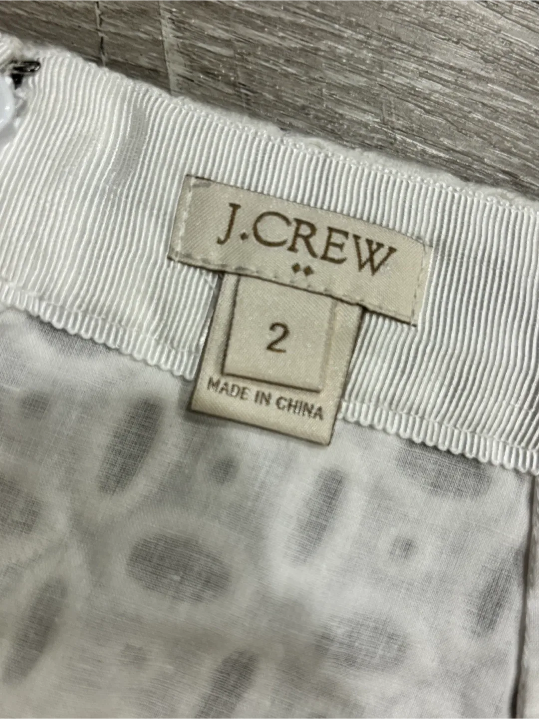 J Crew White Eyelet Skirt - Size 2 image indicator(3)