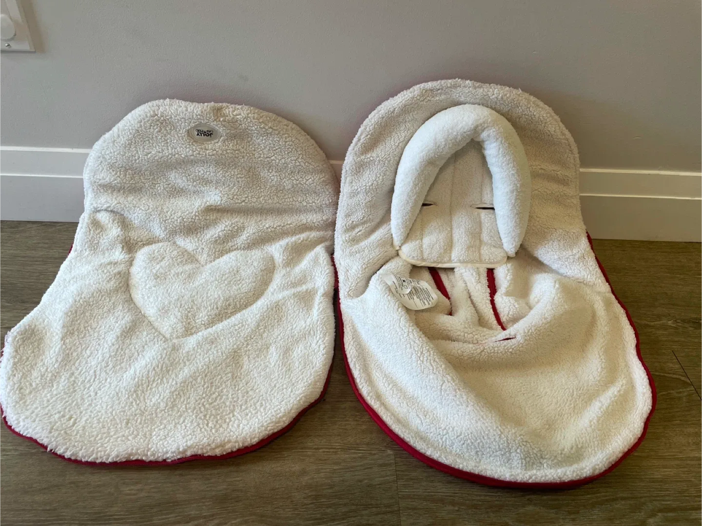 Jolly Jumper Cuddle Bag - Keep Baby Warm & Cozy image indicator(8)