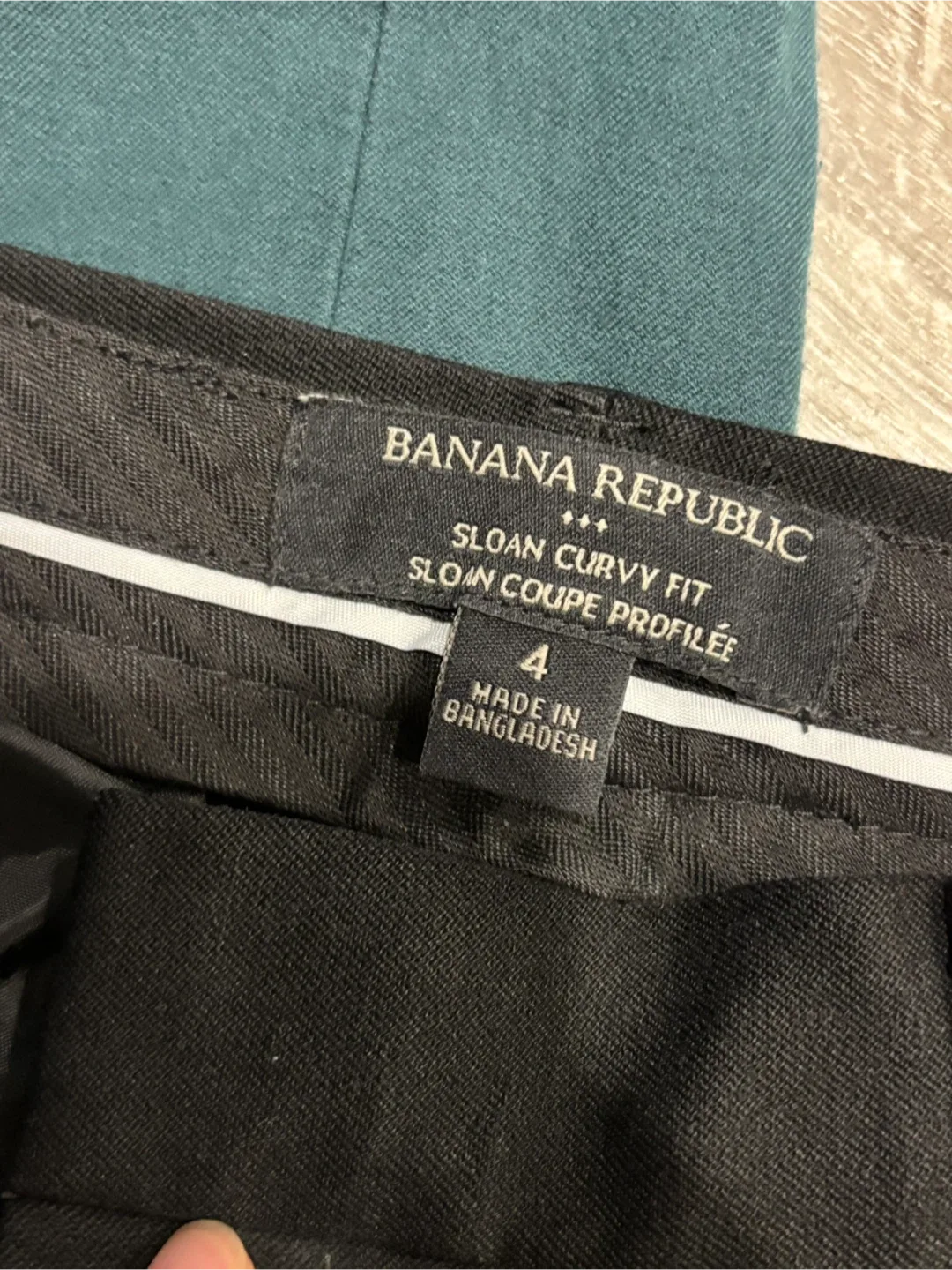 Banana Republic Sloan Pants - Size 6P, 4, 6 image indicator(4)