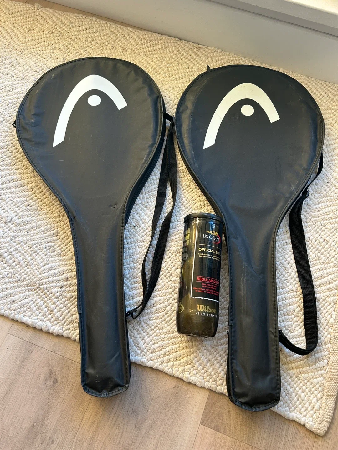 Head Elite Lady & Head Cyber Tennis Racquets + Wilson Balls thumbnail