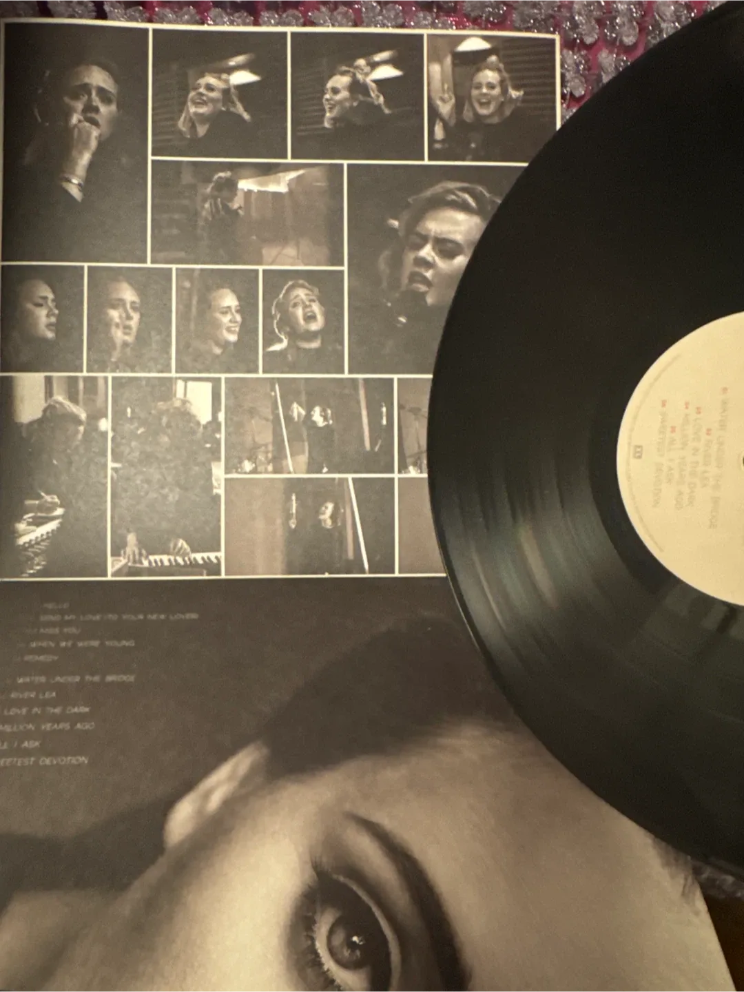 Adele 25 Vinyl Record image indicator(3)