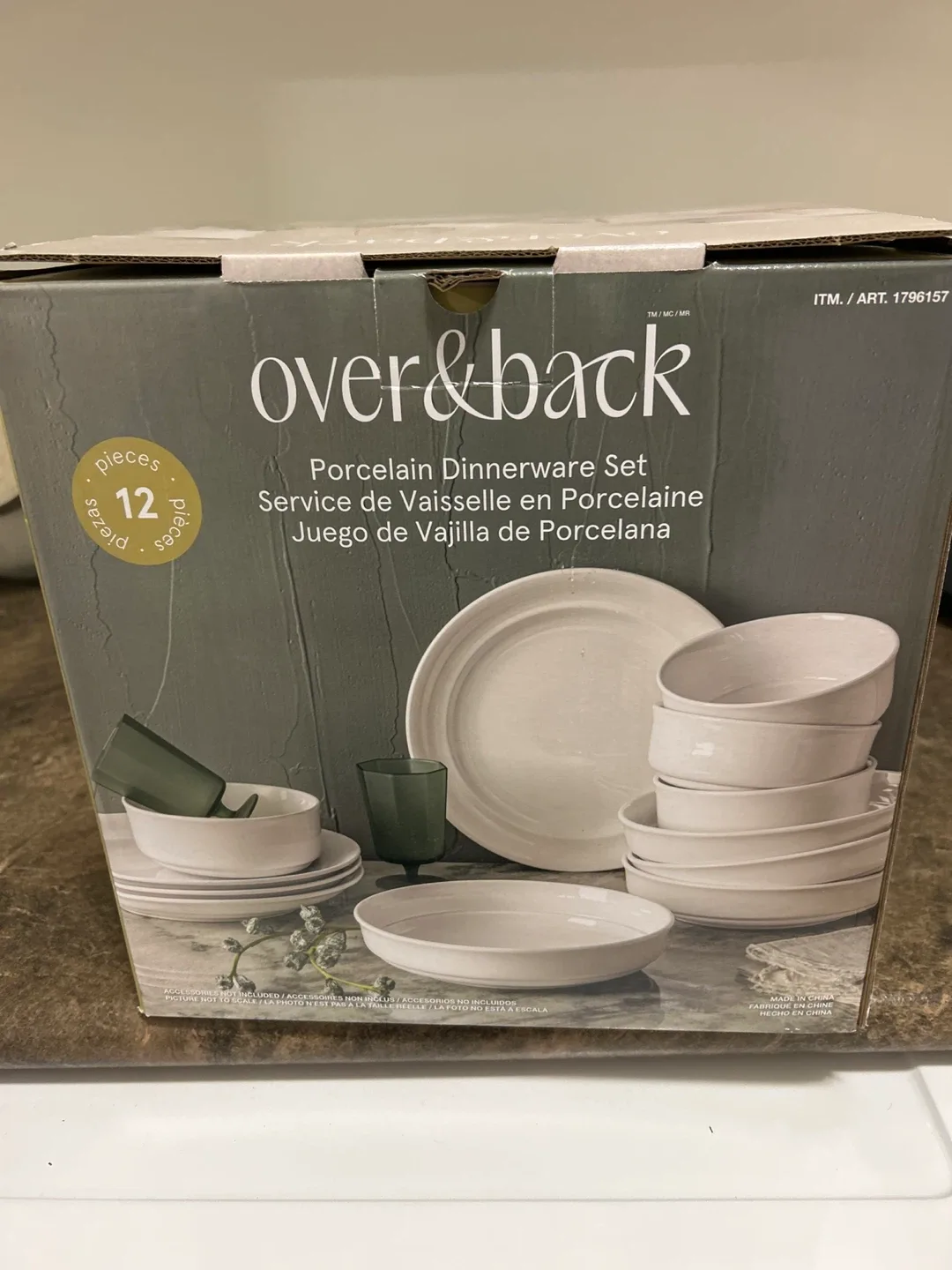 Over&Back 12-Piece Porcelain Dinnerware Set image indicator(3)