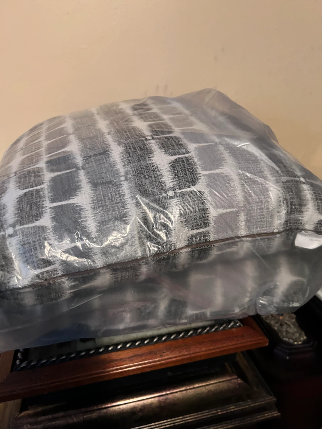 New Decorative Throw Pillow
