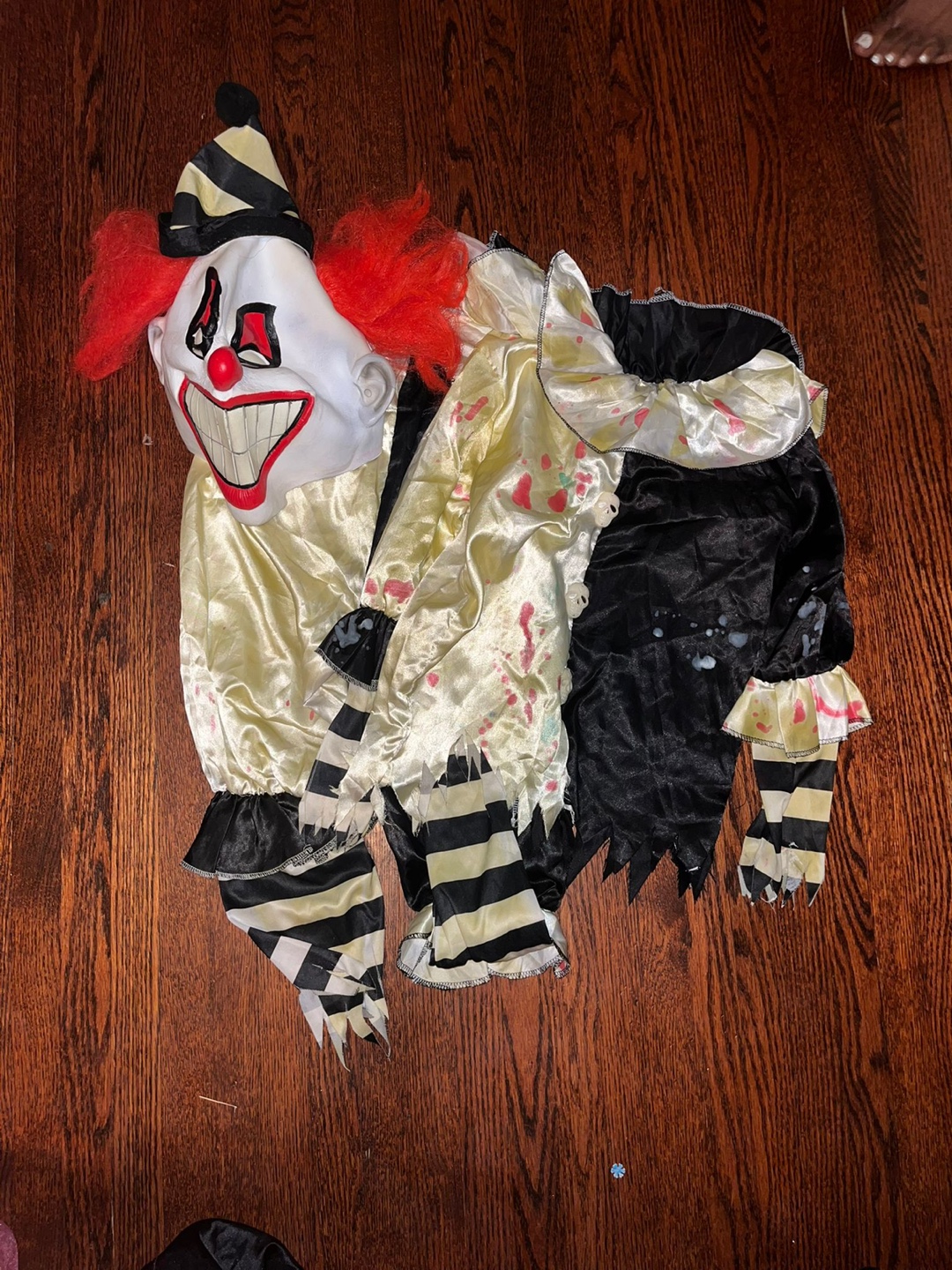 Carnival Nightmare Costume - Child Medium - photo 2