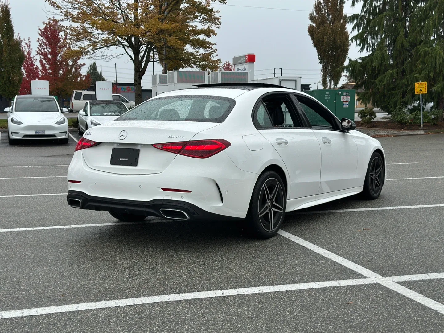 2023 Mercedes-Benz C300 4MATIC image indicator(2)