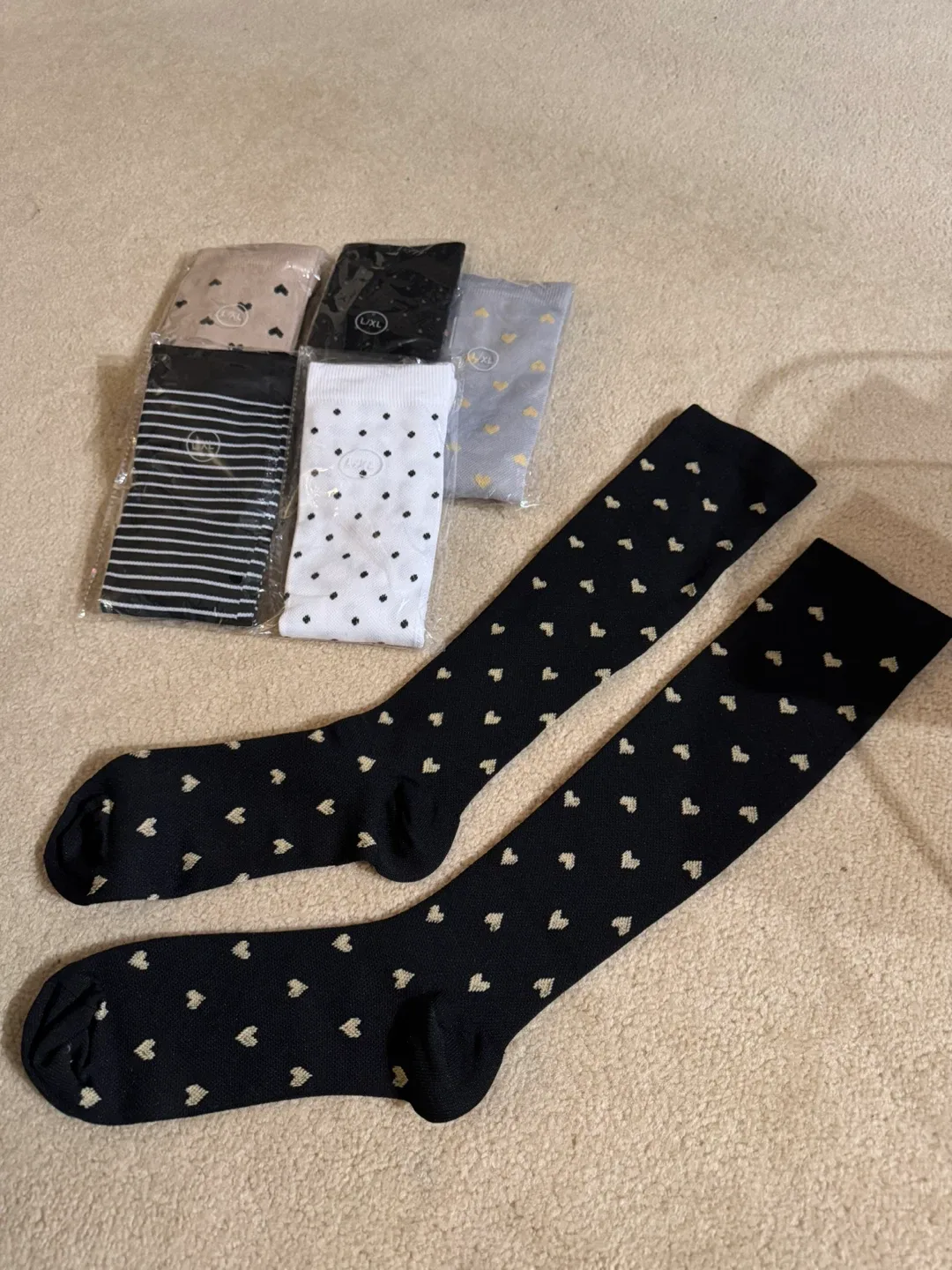 L/XL Tall Socks - Assorted Patterns 🥕