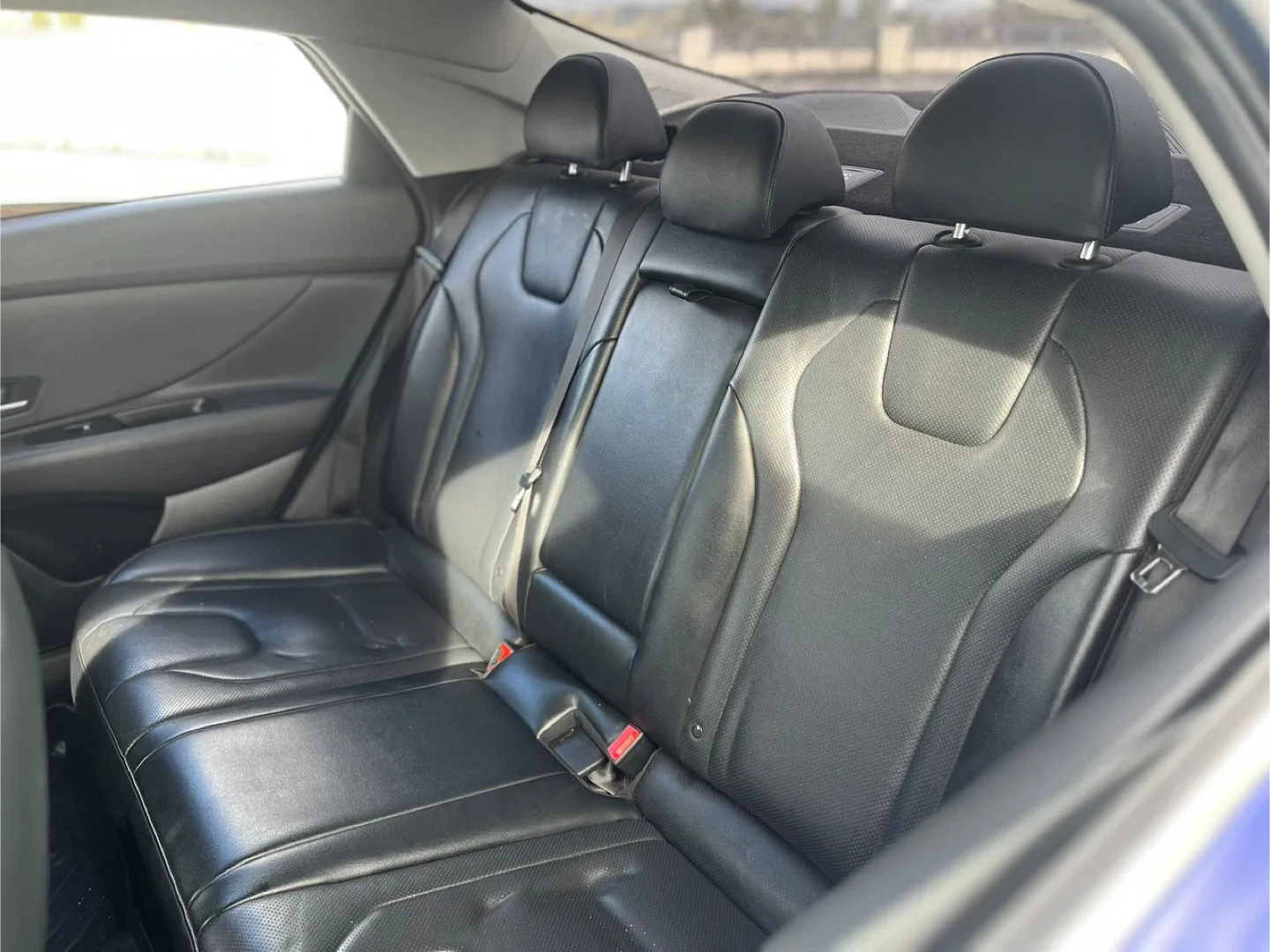 2023 Hyundai Elantra Hybrid image indicator(5)