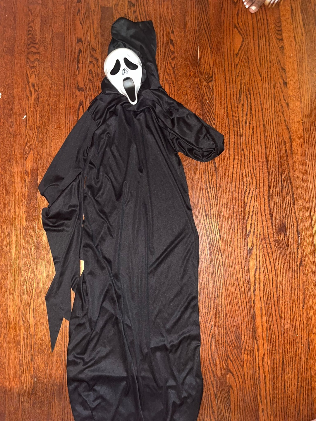 Ghost Face Halloween Costume