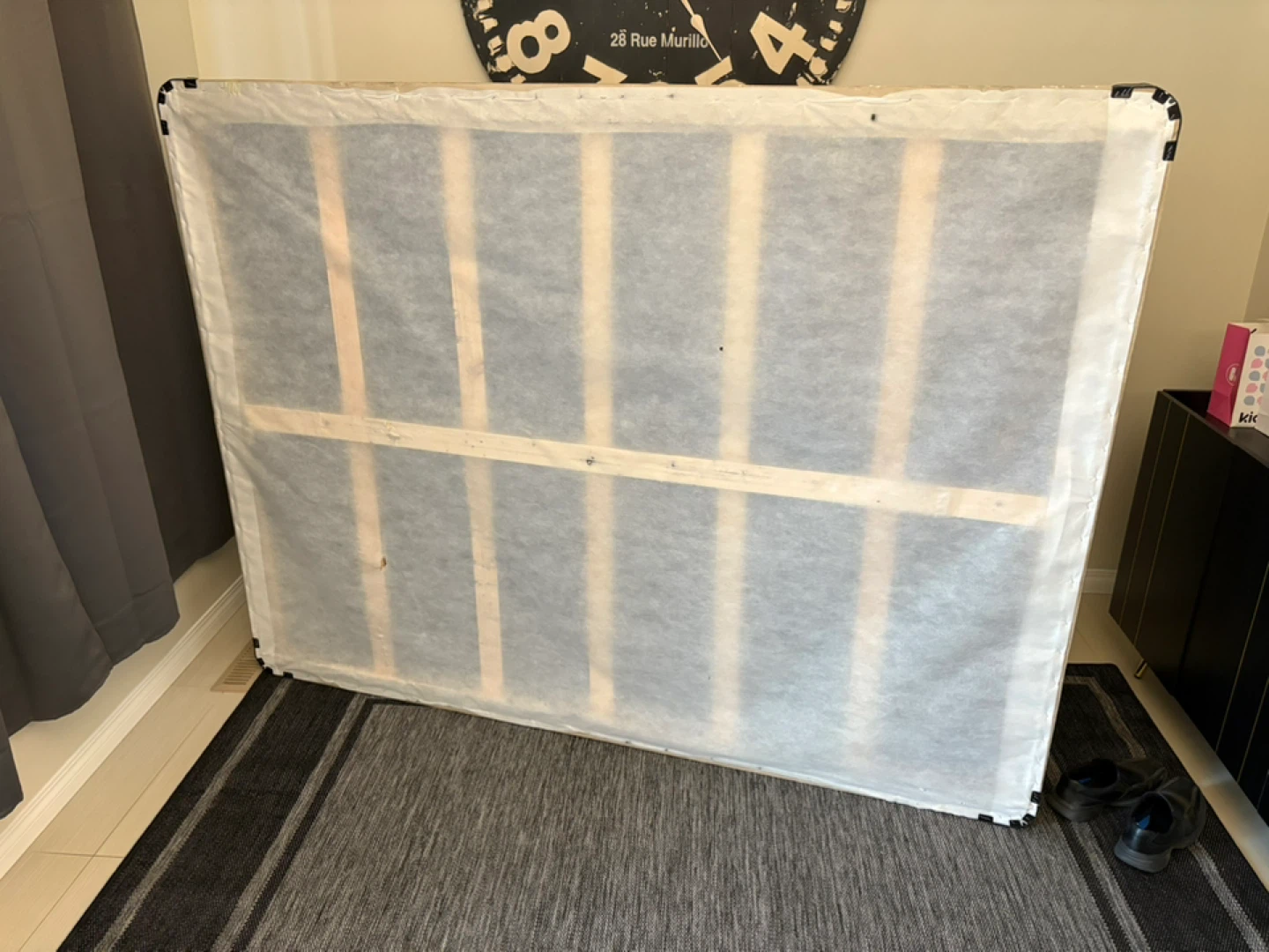 Queen size bed - photo 5