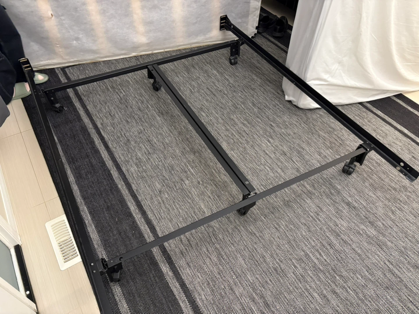 Queen size bed