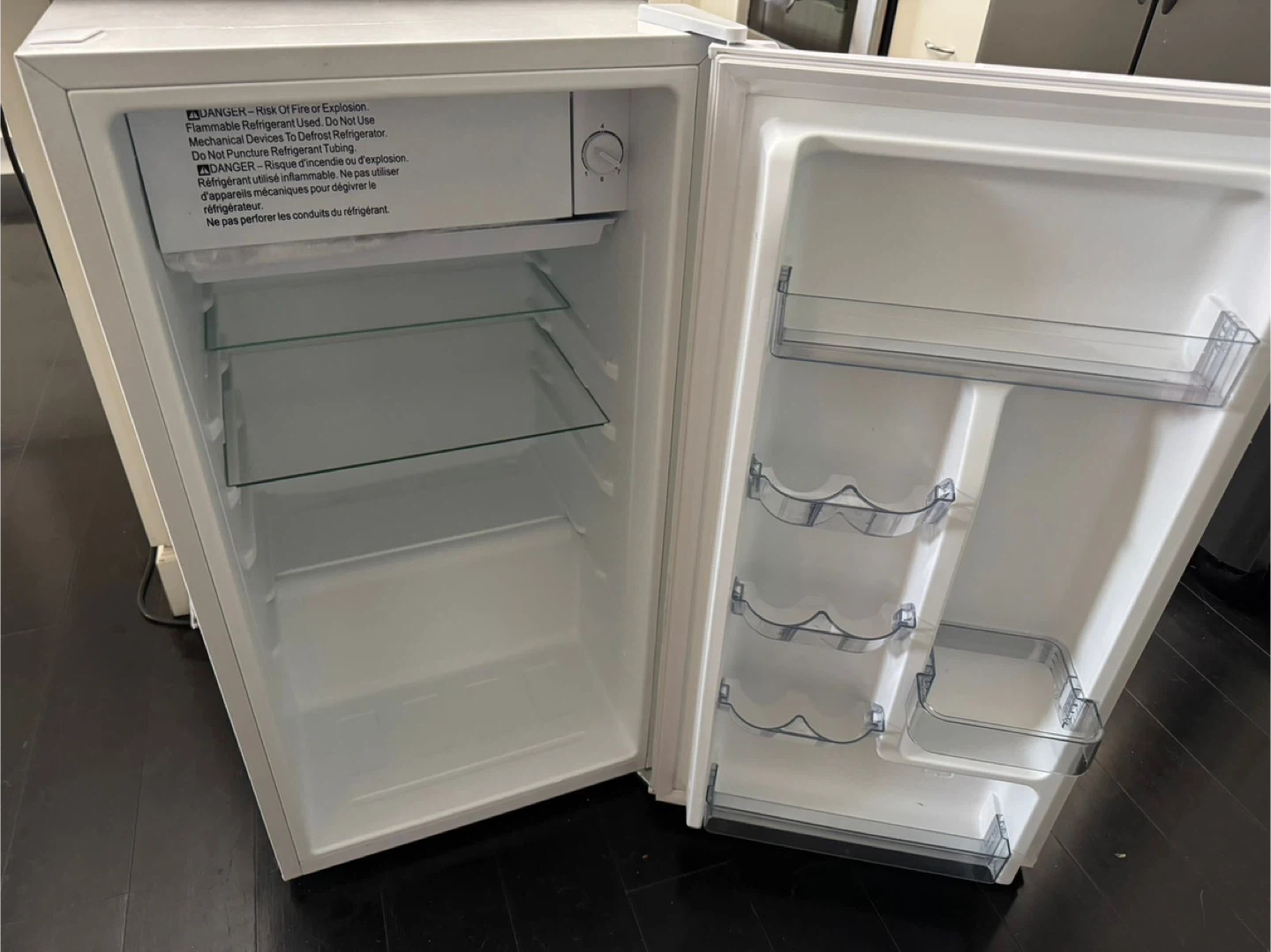 Hamilton Beach Compact Mini Fridge - White