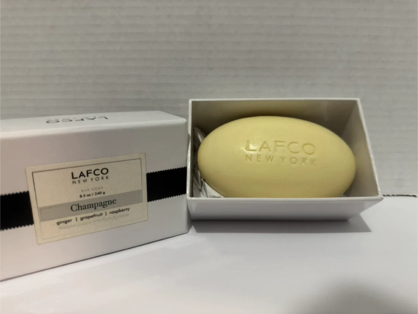 LAFCO New York Champagne Bar Soap image indicator(2)