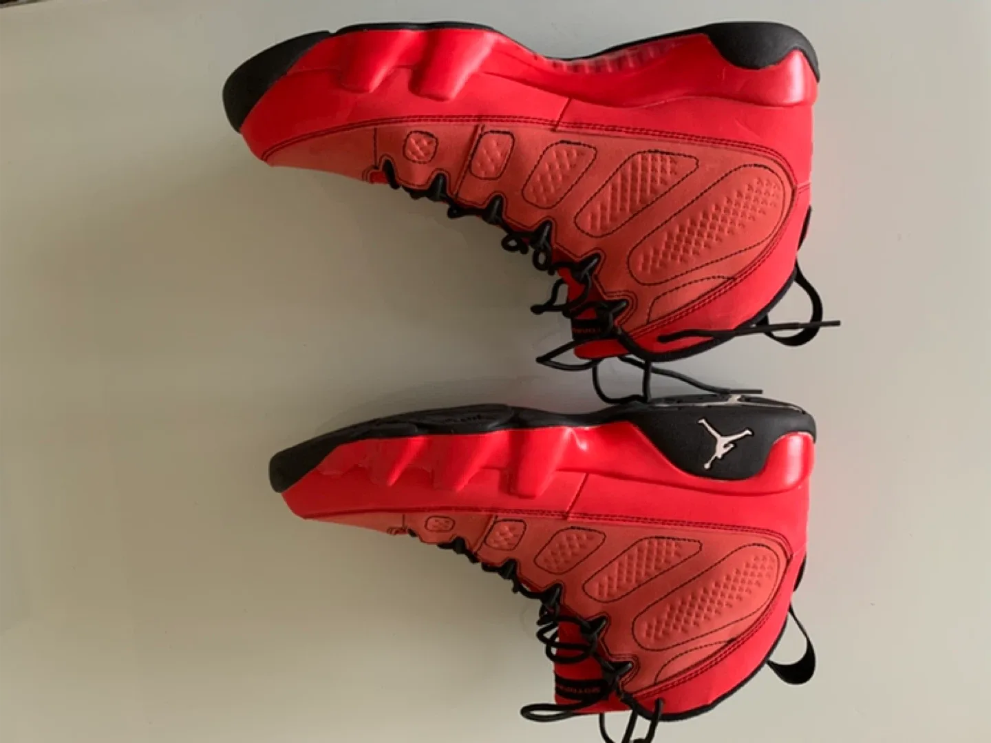 Air Jordan 9 Retro Motorboat Jones Red image indicator(3)