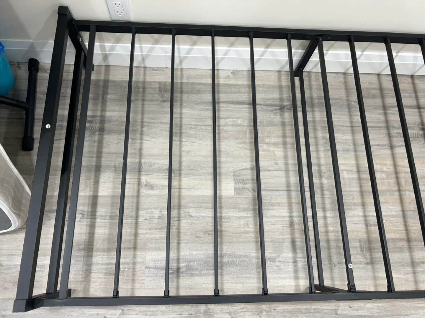 Twin mattress and frame - photo 4