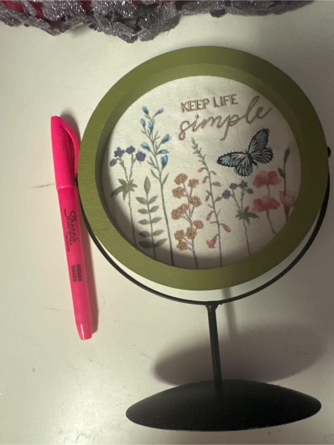 Keep Life Simple Butterfly Decor image indicator(2)