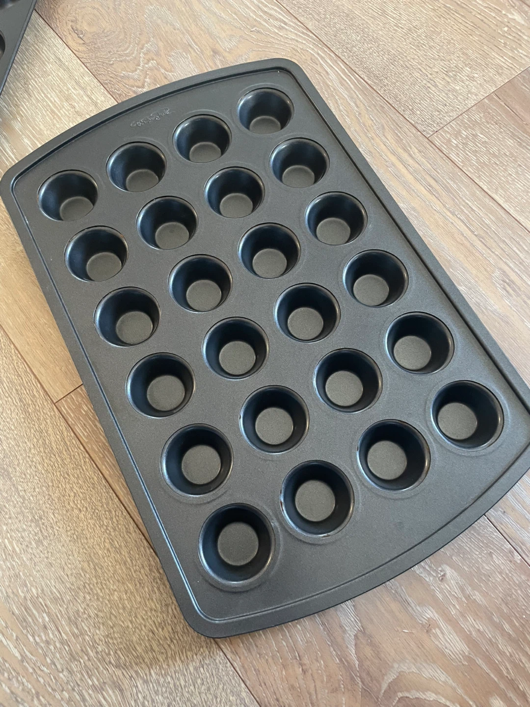 🥕Cake Boss Mini Muffin Pan