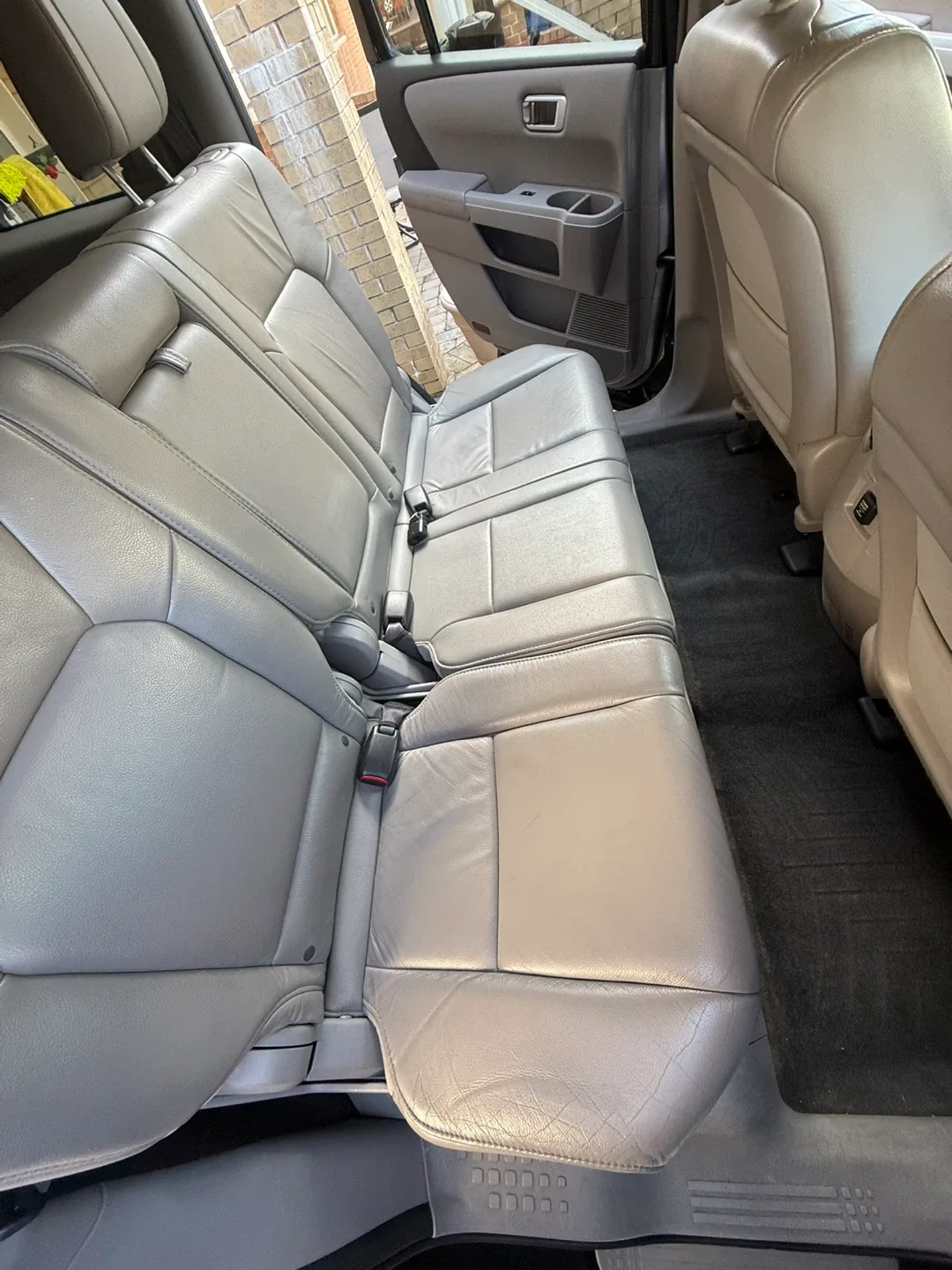 Honda Pilot 4WD SUV image indicator(7)