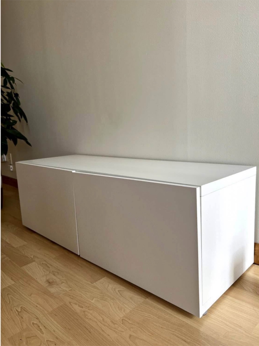 IKEA BESTA TV Unit - White, 47 1/4"