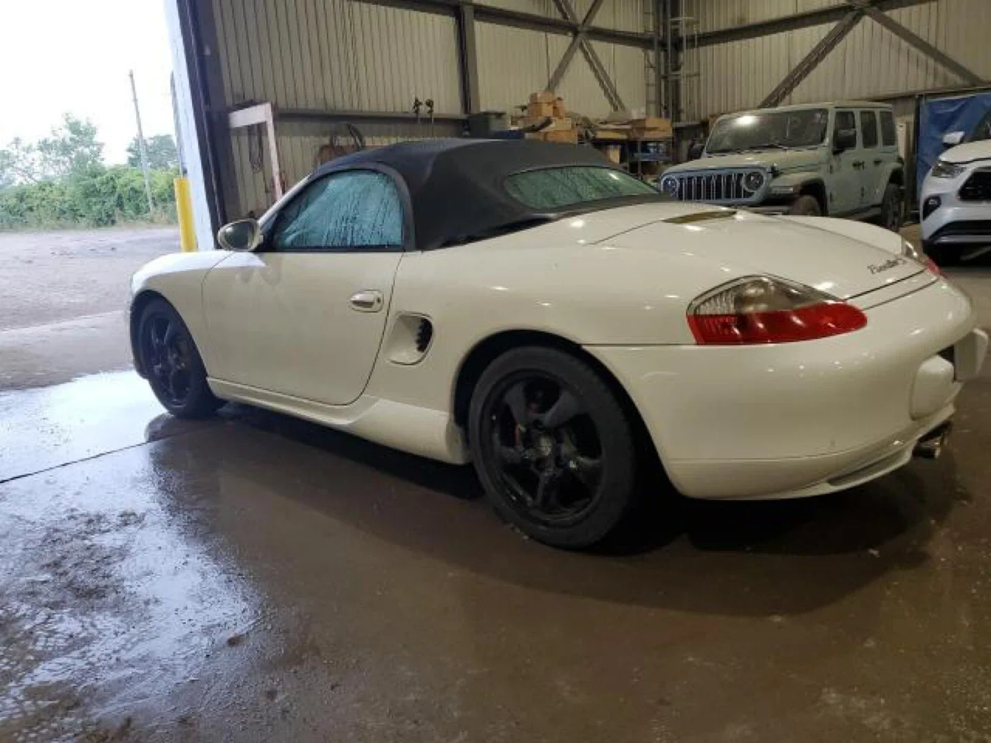 2002 Porsche Boxster S White Convertible AS-IS image indicator(2)