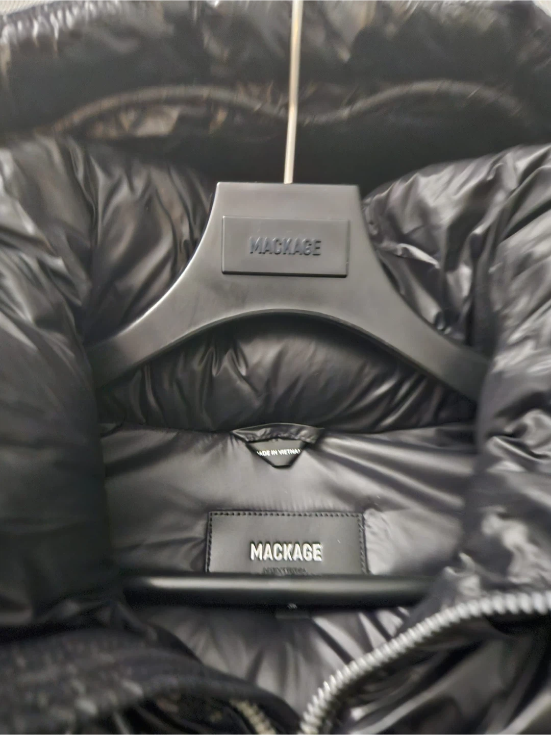 Mackage Kent-Z Black Puffer Jacket Size 36 - photo 5