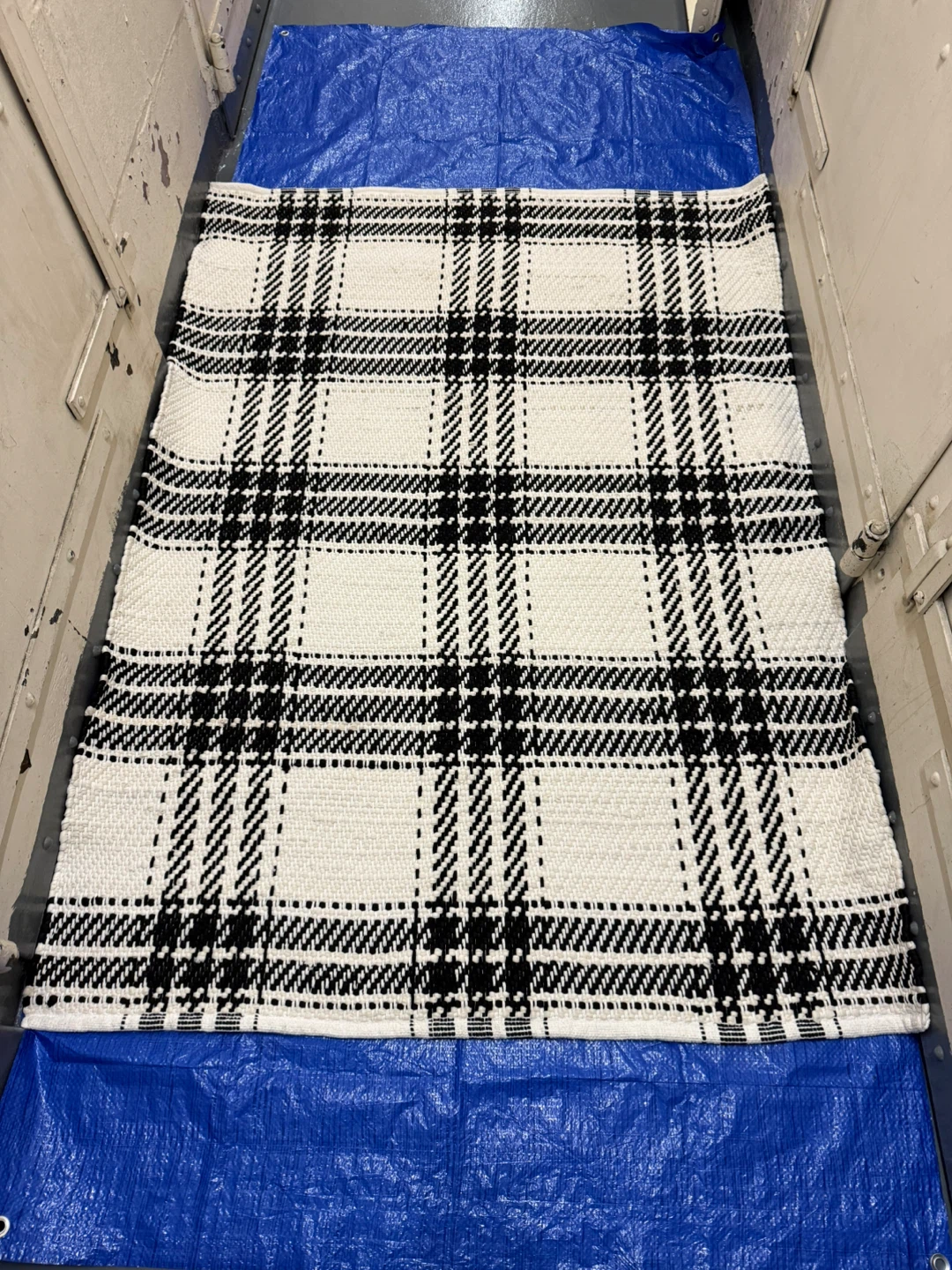 Room Essentials Plaid Chindi Woven Rug