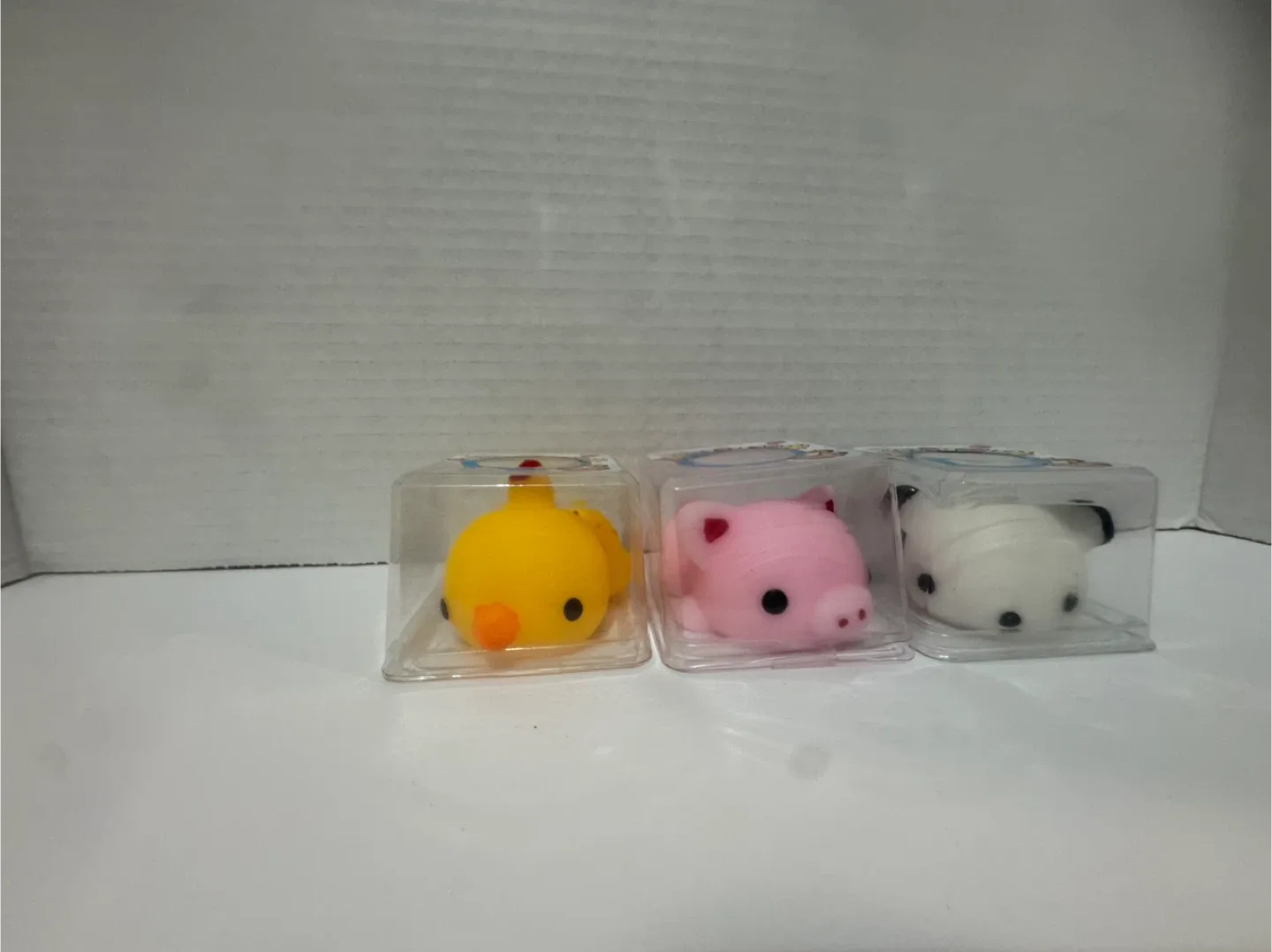 Squeesh Yum Squishy Toys - New in Box! $4ea thumbnail