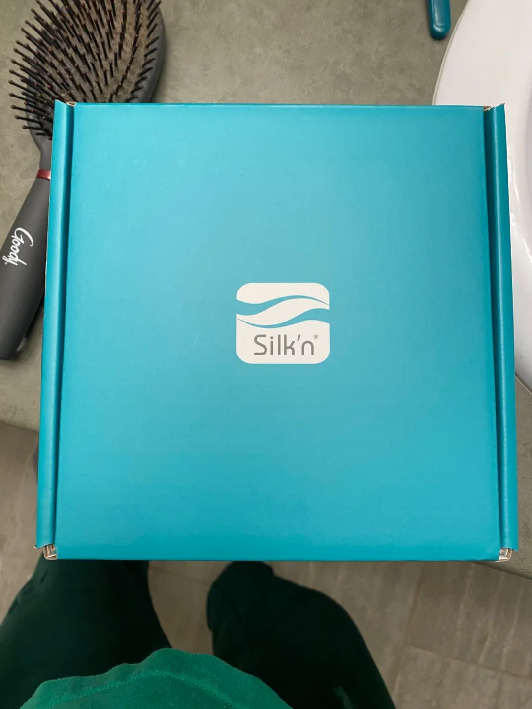 Silk'n ReVit Microdermabrasion Device image indicator(2)