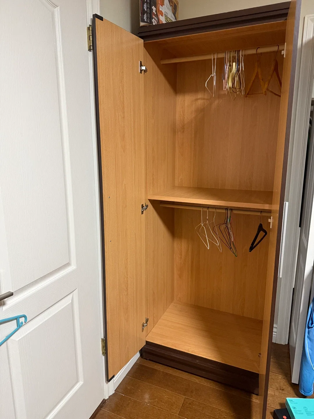 Brown Wooden Wardrobe image indicator(4)