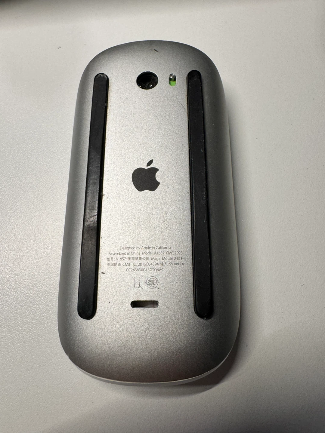 A1657 Apple Magic Mouse - photo 2