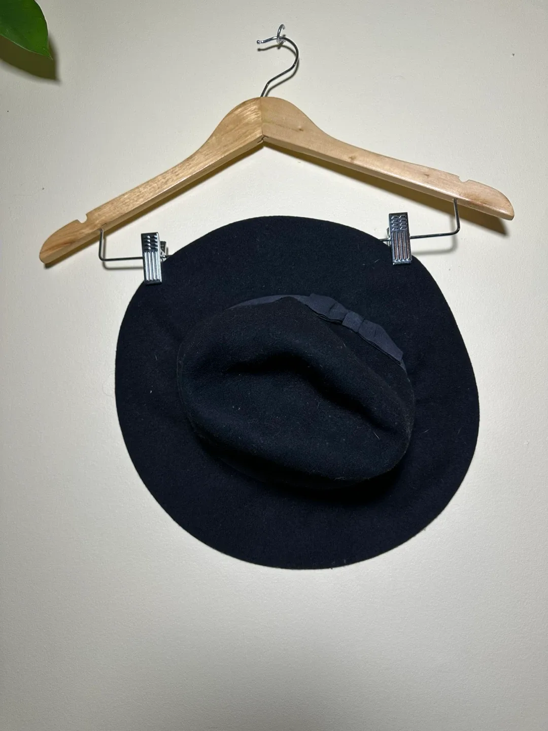 Black Wool Hat thumbnail