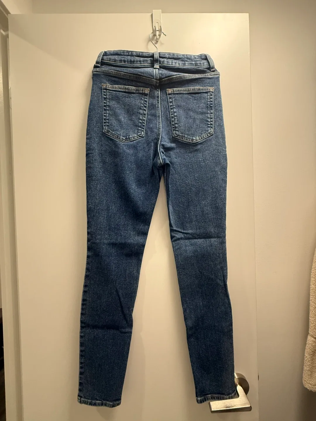 H&M Blue Denim Jeans - Size 4 image indicator(2)