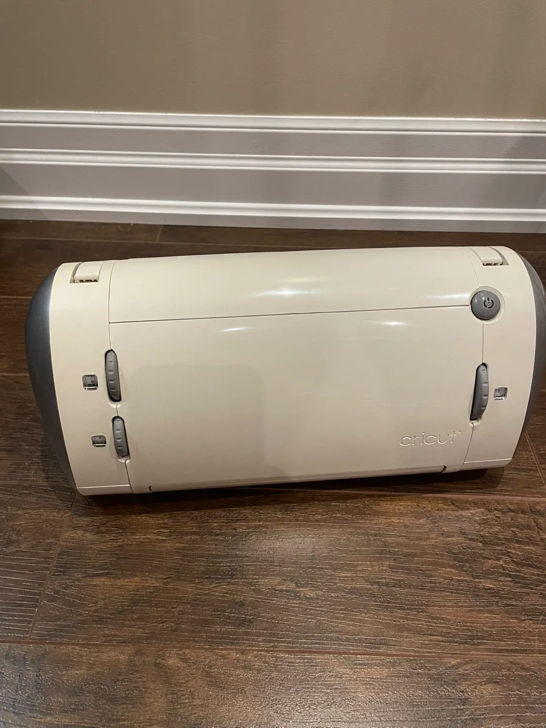 Cricut - Personal Electronic Cutter image indicator(3)