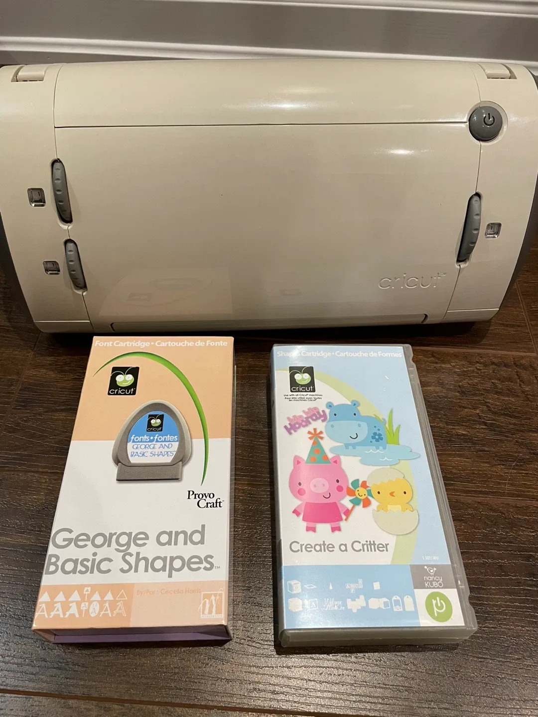 Cricut - Personal Electronic Cutter image indicator(6)