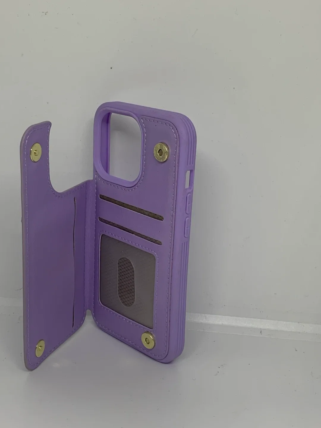 Apple iPhone 14 case thumbnail