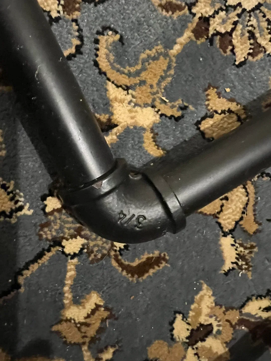 Black Metal Pipe Shelf Bracket image indicator(4)