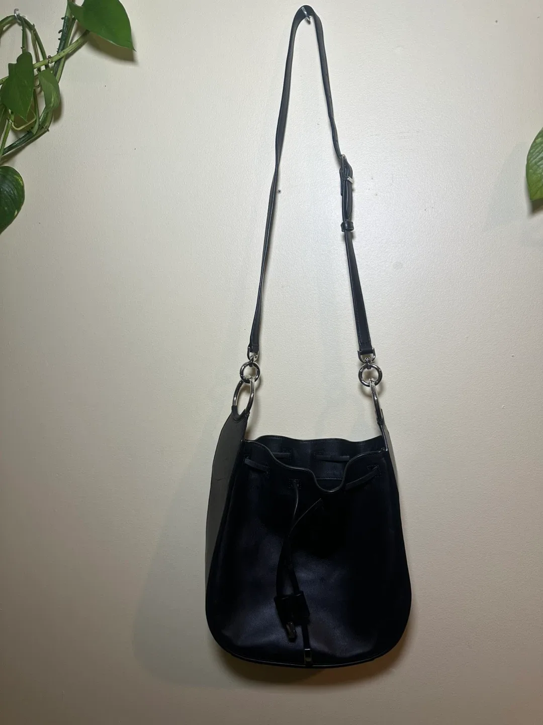 Flynn Black Leather Bucket Bag image indicator(3)