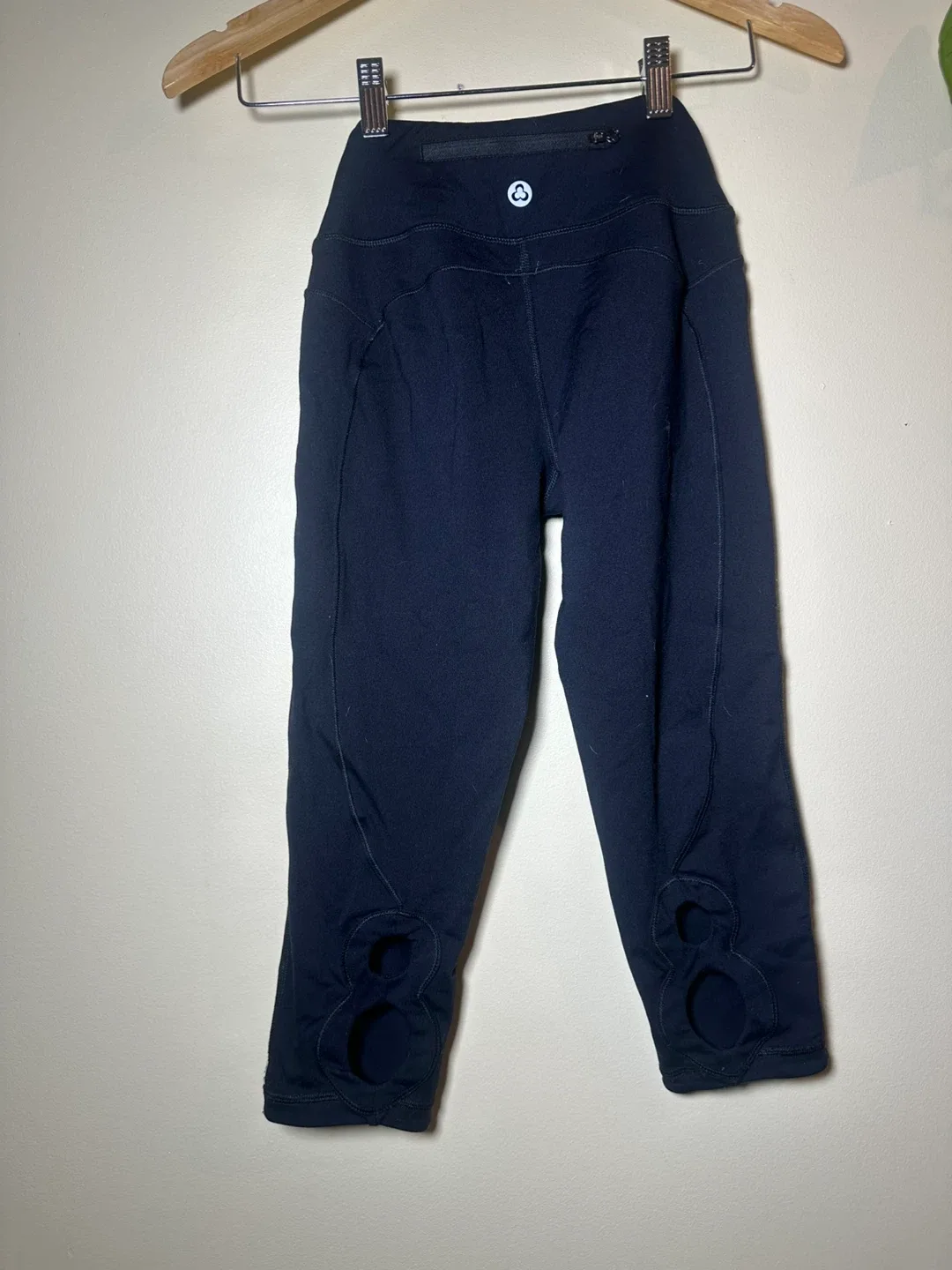 Titika Black Capri Yoga Pants - Size Small image indicator(2)