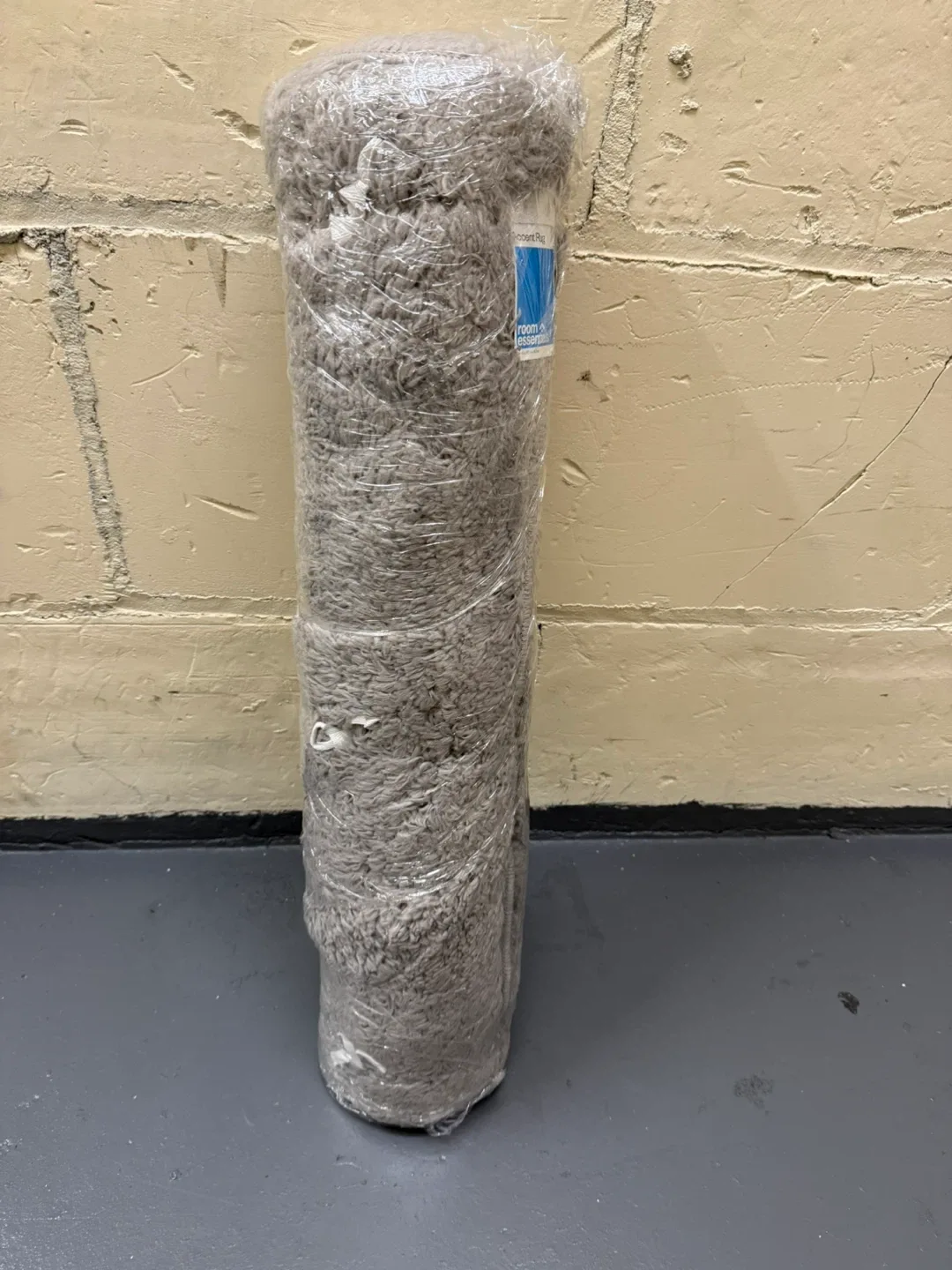 Threshold Gray Plush Accent Rug - New image indicator(3)